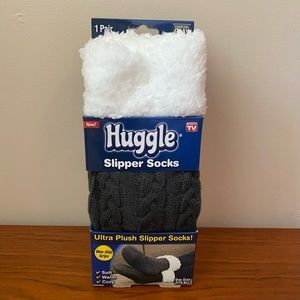 ☘️NWT! Huggle Ultra Plush Slipper Socks - As Seen on TV
